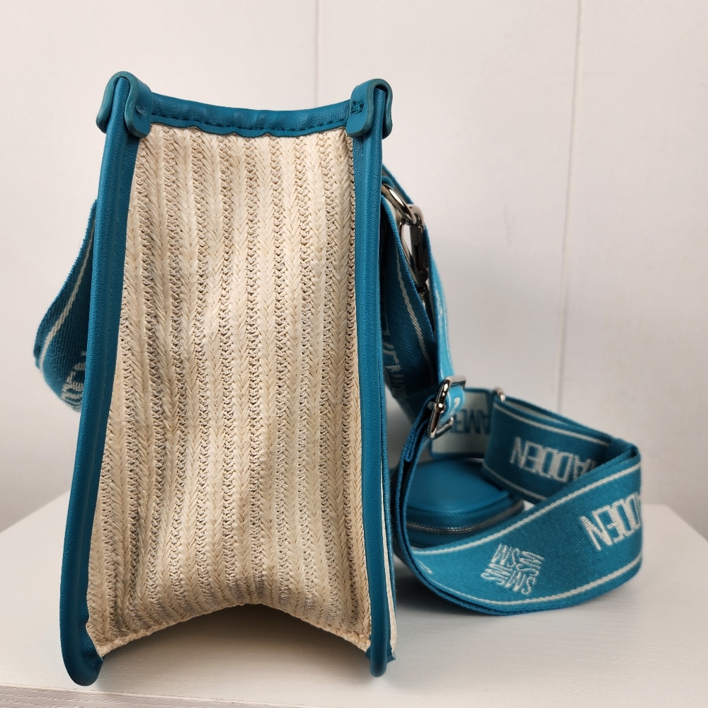 LIKE NEW  Steve Madden White Straw Teal Crossbody Handbag Satchel w AirPod/Coin - Picture 10 of 15